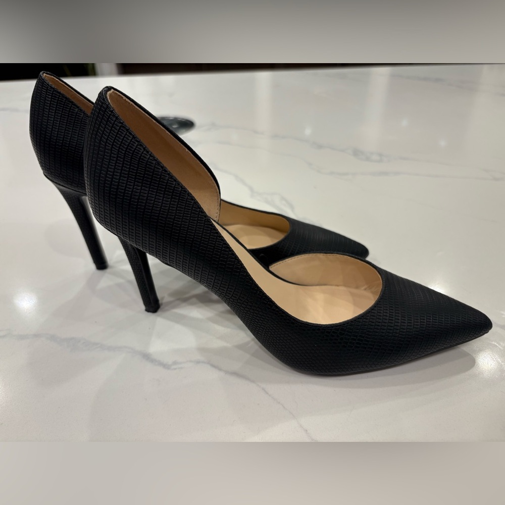 Nine West Black Textured Heels